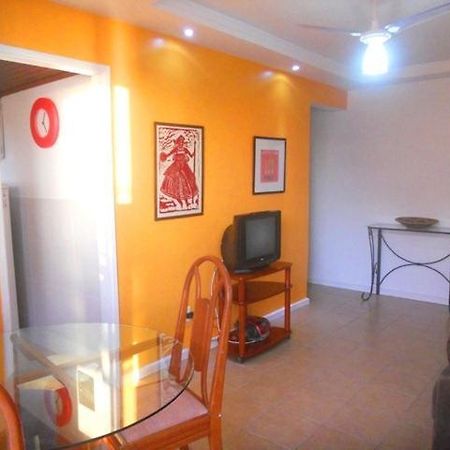 Excelente Apartamento 1/4 e Sala na Barra Salvador Bagian luar foto